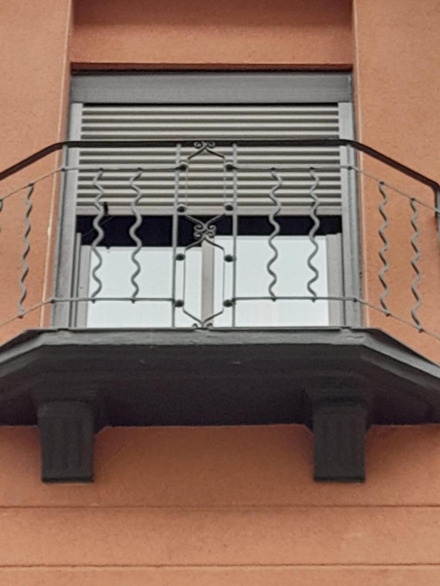 Habitaciones Familiares Con Bano Privado Lf - Sin Ascensor سرقسطة المظهر الخارجي الصورة