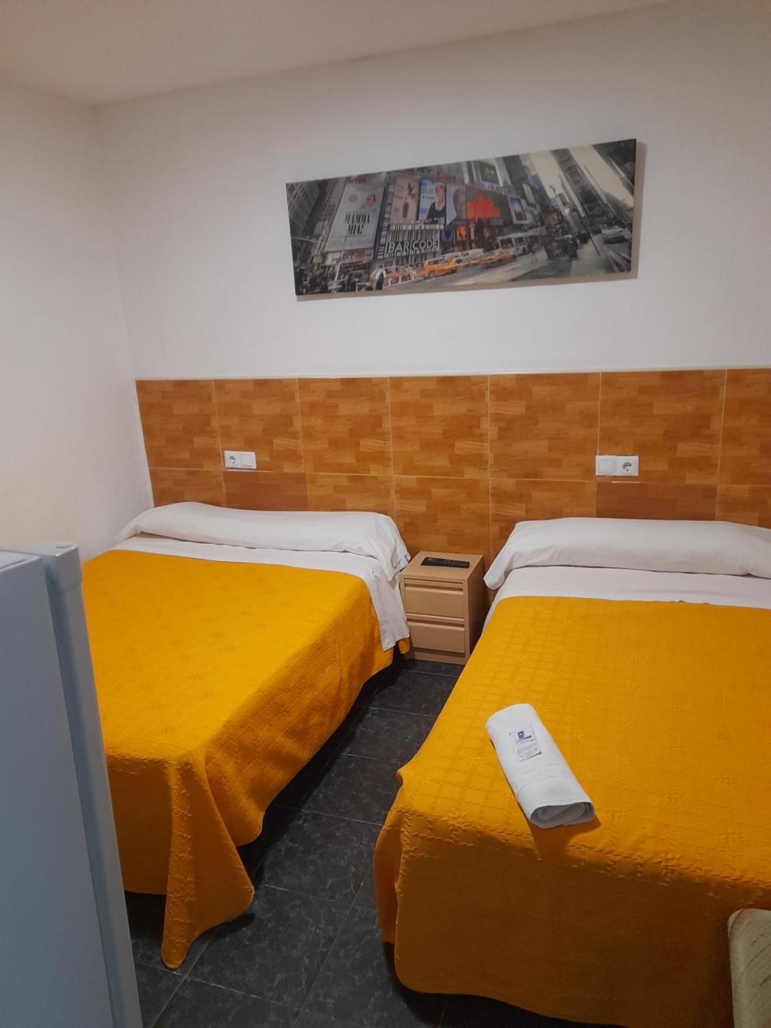 Habitaciones Familiares Con Bano Privado Lf - Sin Ascensor سرقسطة المظهر الخارجي الصورة